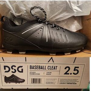 New DSG Baseball Cleats - Size 2.5